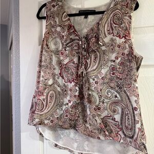 White House Black Market Paisley Sleeveless Top - Red and Cream